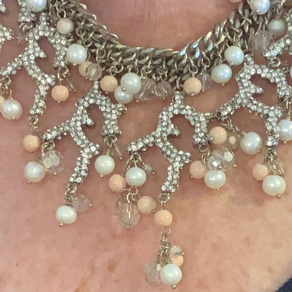 Badgely Mischa Necklace - coral, pearl and crystal beads - Stunning - Picture 2 of 7
